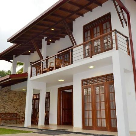 Hasara Villa One Polgasowita Dış mekan fotoğraf